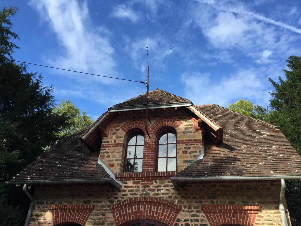 Le Manoir de Bénédicte B&B Cahan Esterno foto