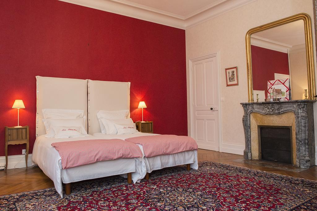 Le Manoir de Bénédicte B&B Cahan Esterno foto