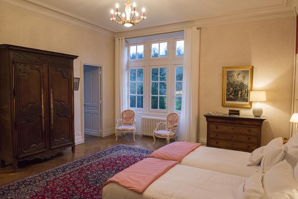 Le Manoir de Bénédicte B&B Cahan Esterno foto