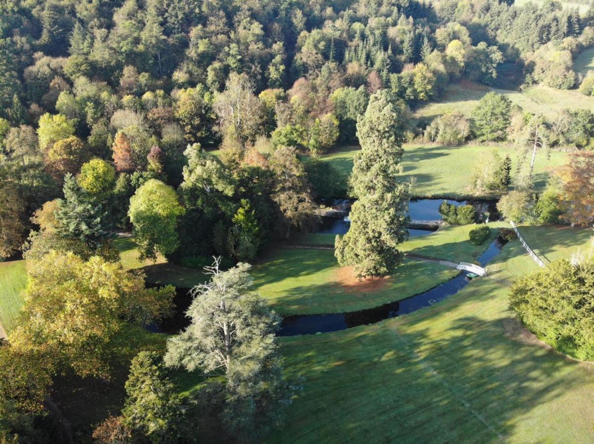 Le Manoir de Bénédicte B&B Cahan Esterno foto